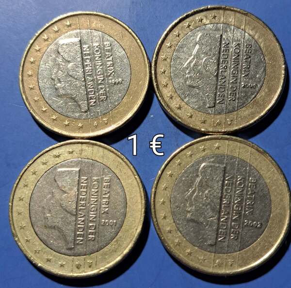 ●●Vendo un lote de 4 monedas de los Países Bajos de 1 € de los años 1999 al 2002.