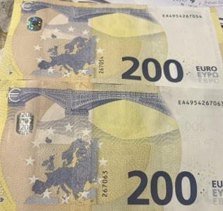 billetes de 200 euros correlativos