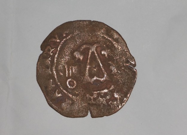 Photo 2 Pièce de monnaie non identifiée: Ayuda