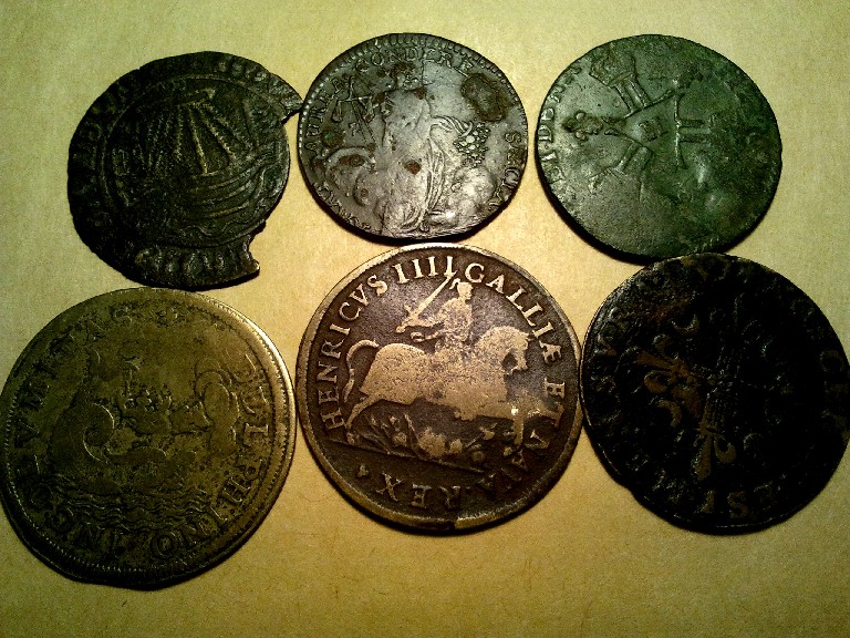Photo 1 Pièce de monnaie non identifiée: NO SE SI SON MONEDAS O TOKENS