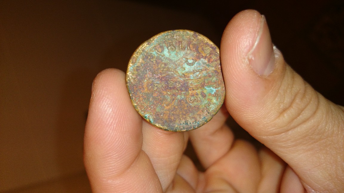 Photo 2 Pièce de monnaie non identifiée: Moneda Romana 