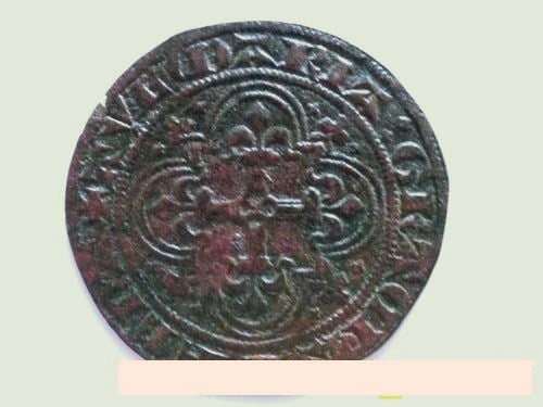 Photo 2 Pièce de monnaie non identifiée: he adquirido esta pieza y no se su valor,reinado ni año de acuñacion 
