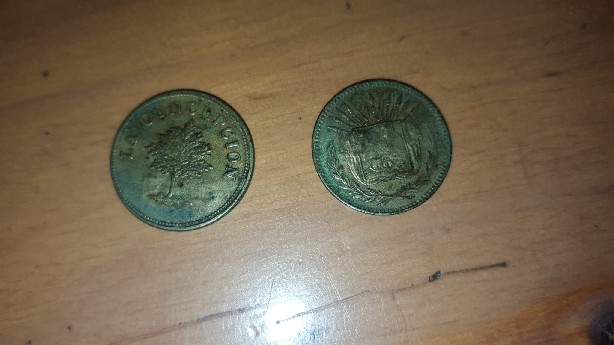Photo 2 Pièce de monnaie non identifiée: Sellos o Boletos de Café