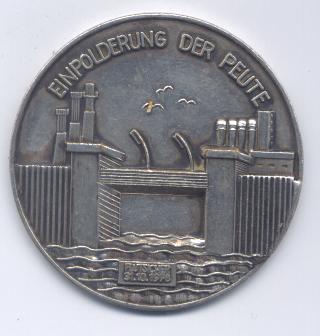 Photo 1 Pièce de monnaie non identifiée: medalla 