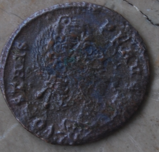 Photo 2 Pièce de monnaie non identifiée: Bajo Imperio