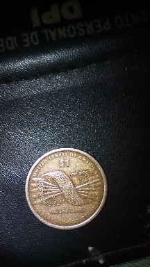 Photo 2 Pièce de monnaie non identifiée: Kisiera saber que valor tiene