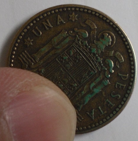 Photo 2 Pièce de monnaie non identifiée: Peseta 1947 * 49 ?