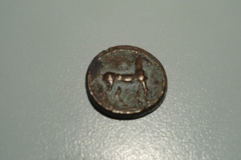 Photo 1 Pièce de monnaie non identifiée: Moneda romana traida de tunez