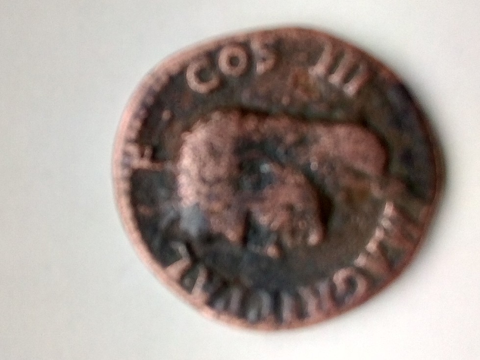 Photo 1 Pièce de monnaie non identifiée: Magrittal f cos lll