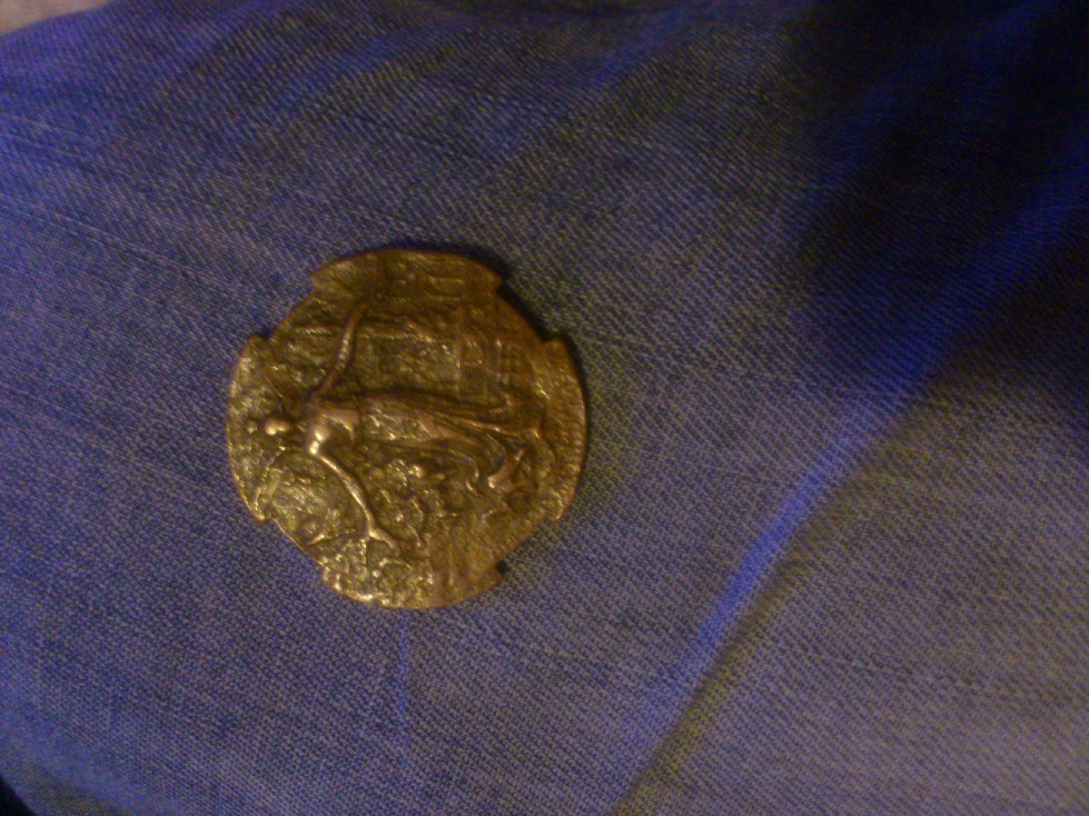 Photo 2 Pièce de monnaie non identifiée: que moneda es ésta?