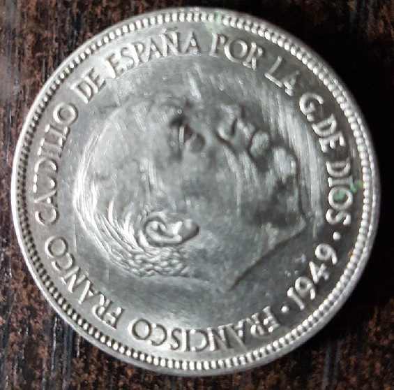 Photo 1 Pièce de monnaie non identifiée: Moneda de 5 Ptas. 1949