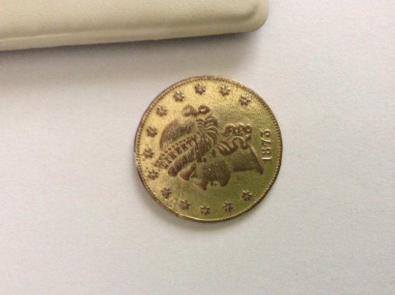Photo 1 Pièce de monnaie non identifiée: Moneda inscripción liberty