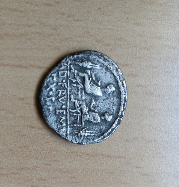 Photo 2 Pièce de monnaie non identifiée: Moneda de plata sin identificar