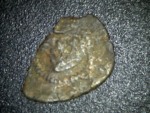 Photo 2 Pièce de monnaie non identifiée: no consigo catalogar esta moneda alguien puede ayudarme, gracias