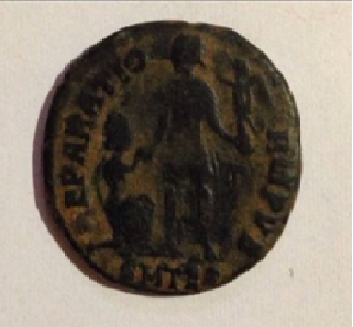 Photo 2 Pièce de monnaie non identifiée: Moneda romana (09/02/2014)