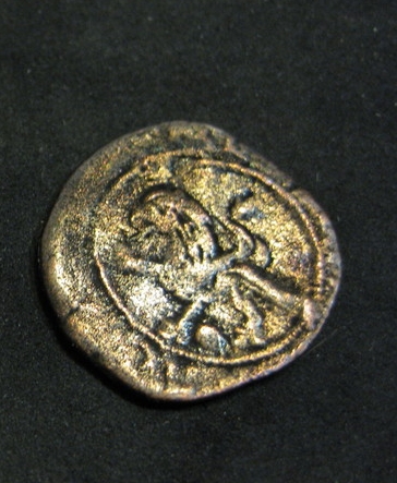 Photo 2 Pièce de monnaie non identifiée: quiero saber informacion de esta moneda que es cuanto vale y si es replica