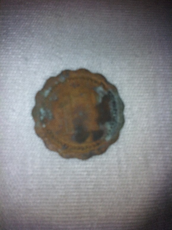 Photo 2 Pièce de monnaie non identifiée: tienen valor estas monedas