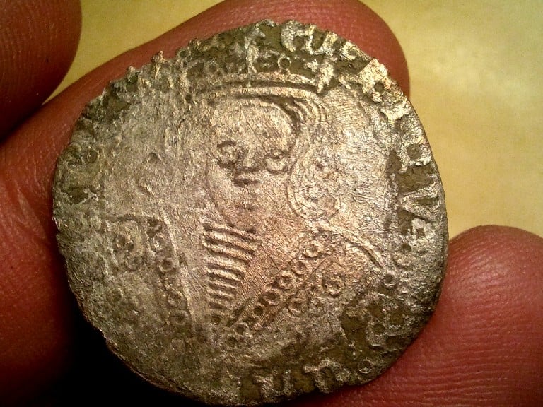 Photo 1 Pièce de monnaie non identifiée: MONEDA DE PLATA. 26m/m. Podrían ayudarme a identificarla?