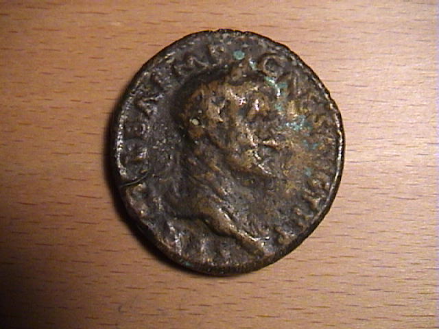Photo 2 Pièce de monnaie non identifiée: Monedas importantes?