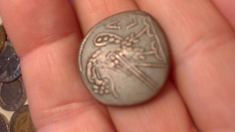 Photo 2 Pièce de monnaie non identifiée: moneda o ficha