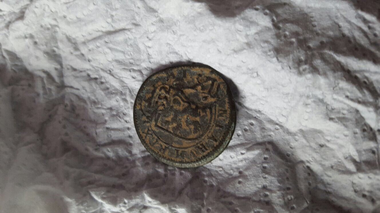 Photo 1 Pièce de monnaie non identifiée: Identificar moneda 