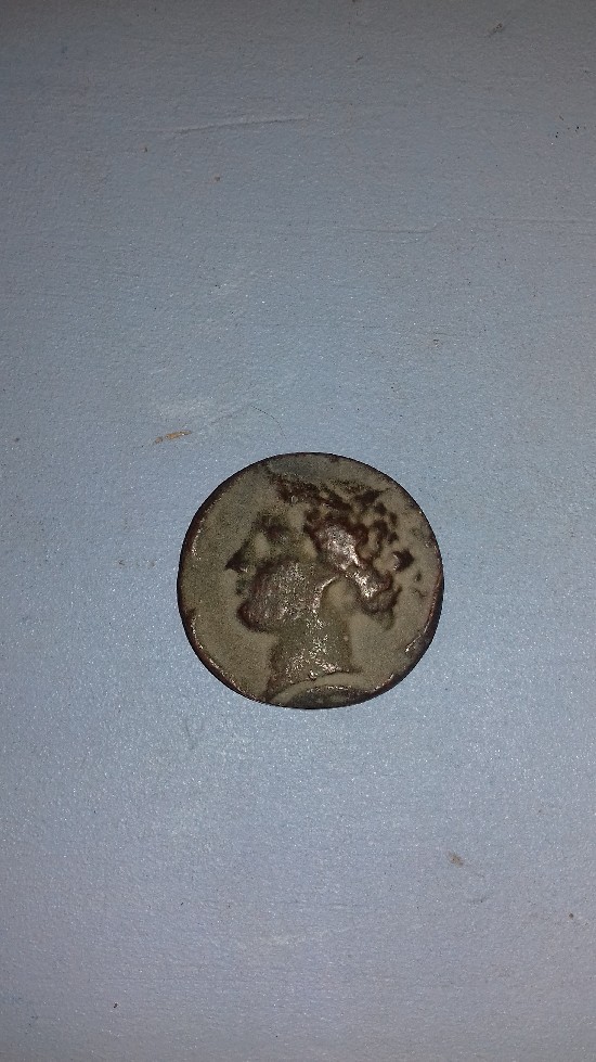 Photo 1 Pièce de monnaie non identifiée: Moneda Antigua sin inscripciones alfabéticas ni numéricas
