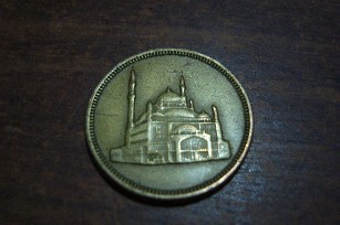 Photo 2 Pièce de monnaie non identifiée: Necesito ayuda para identificarlas