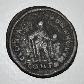 Photo 1 Pièce de monnaie non identifiée: moneda romana