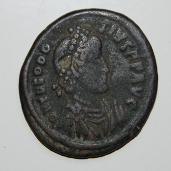 Photo 2 Pièce de monnaie non identifiée: moneda romana