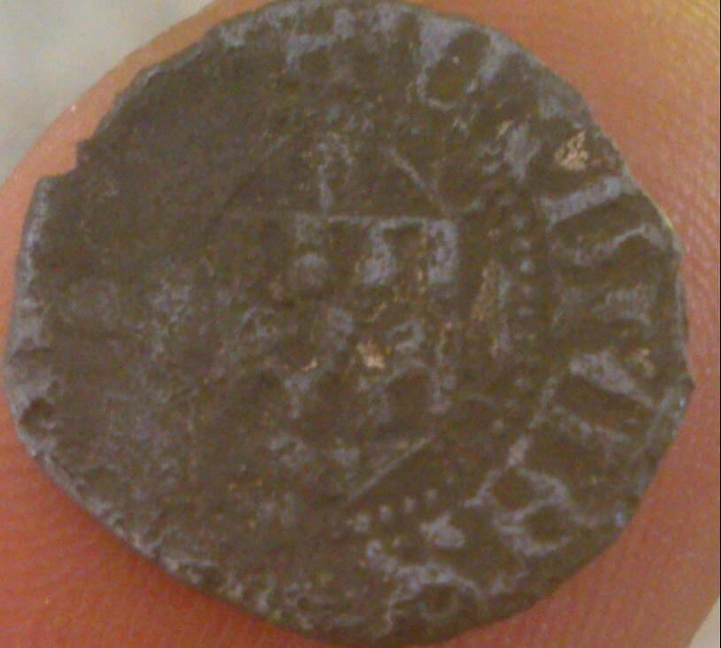 Photo 2 Pièce de monnaie non identifiée: Hola a todos.