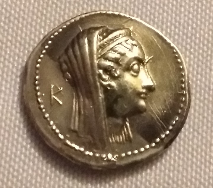 Photo 2 Pièce de monnaie non identifiée: Moneda griega