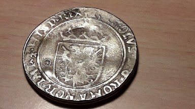Photo 2 Pièce de monnaie non identifiée: Moneda sin identificar de Carolvs...