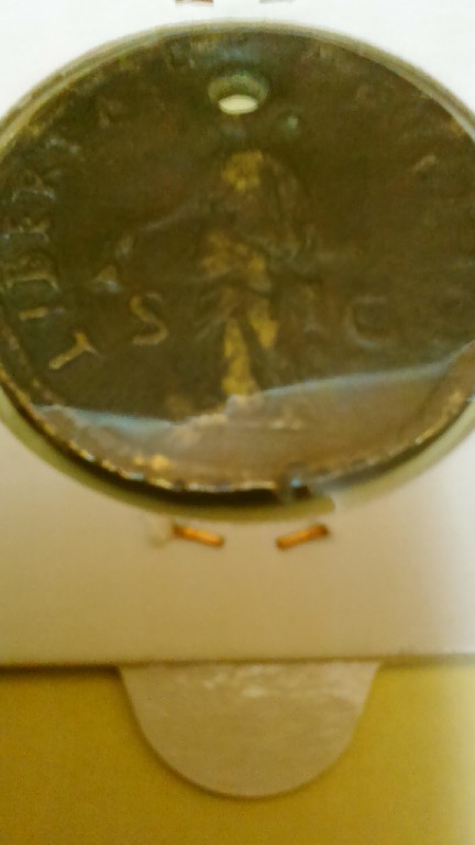 Photo 2 Pièce de monnaie non identifiée: MONEDA ROMANA NECESITO AYUDA POR FAVOR