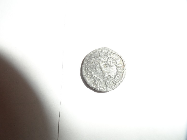 Photo 1 Pièce de monnaie non identifiée: moneda antigua