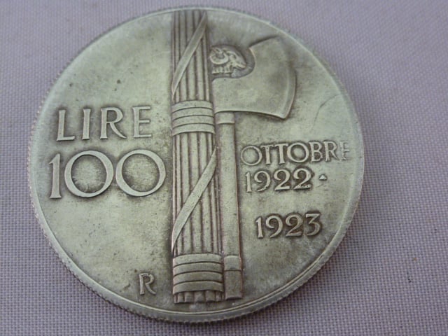 Photo 2 Pièce de monnaie non identifiée: 100 Liras Italia 1923