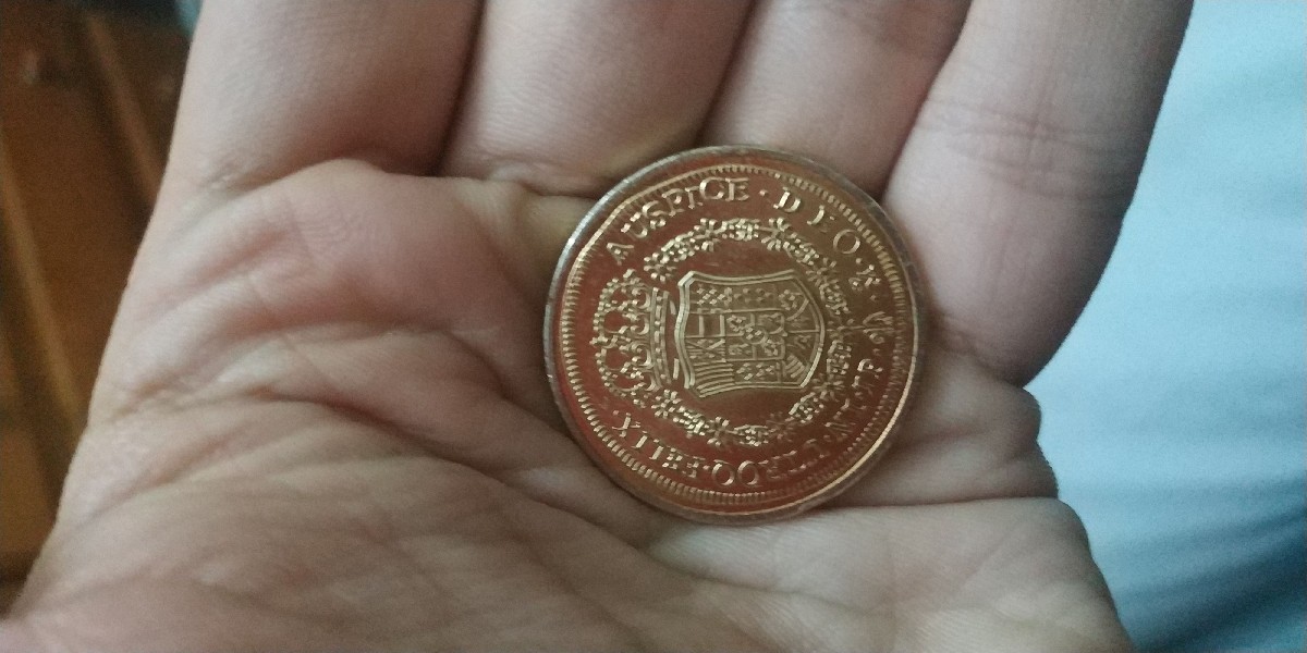 Photo 1 Pièce de monnaie non identifiée: Es auténtica?